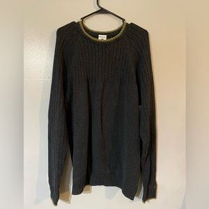 Men’s Columbia sweater size large